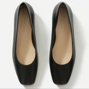 Everlane the 90's flat NEW!